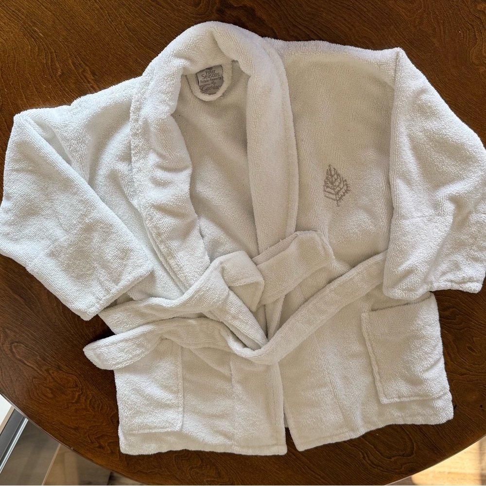 Kids White Bathrobe